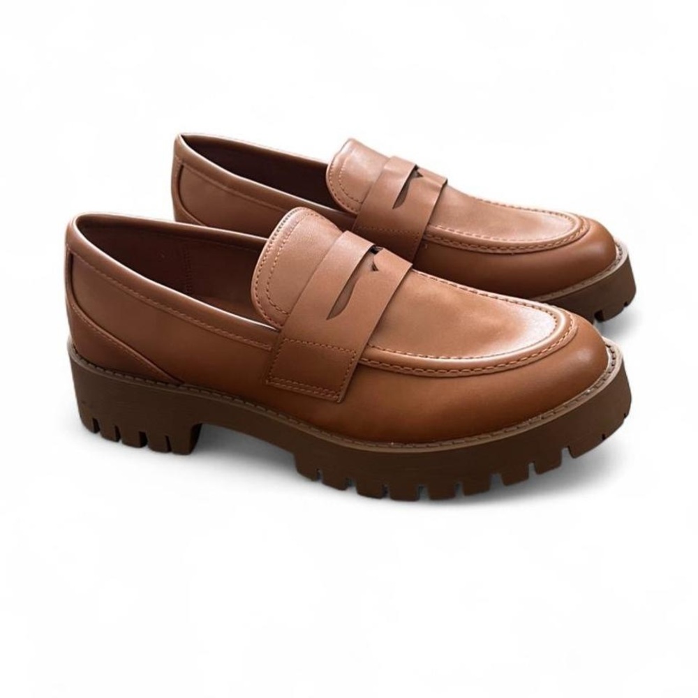 Women’s Classic Platform Penny Loafers in Brown (NWOT) - Picture 5 of 5